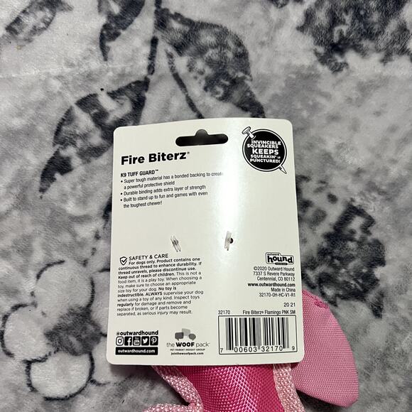 Outward Hound Flamingo Dog Toy - Picture 2 of 3